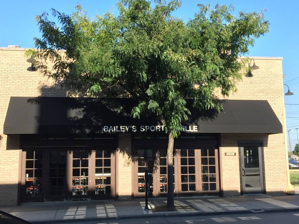 Baileys | restaurant | 22091 Michigan Ave, Dearborn, MI 48124, USA | 3132773212 OR +1 313-277-3212