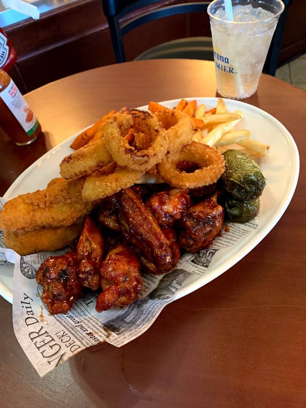 Dos Rios Tavern on the Green | restaurant | 3260 Fairway Dr, Pico Rivera, CA 90660, USA | 5628014229 OR +1 562-801-4229