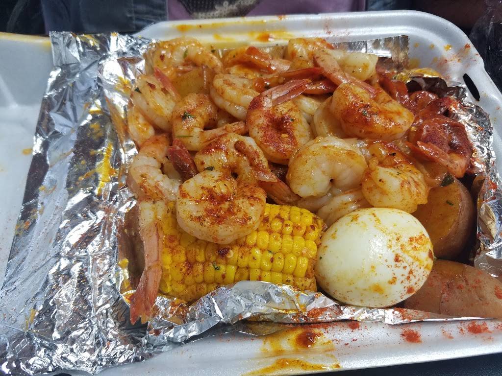 Krab Kingz | restaurant | 6600 Antoine Dr, Houston, TX 77091, USA | 8326678799 OR +1 832-667-8799