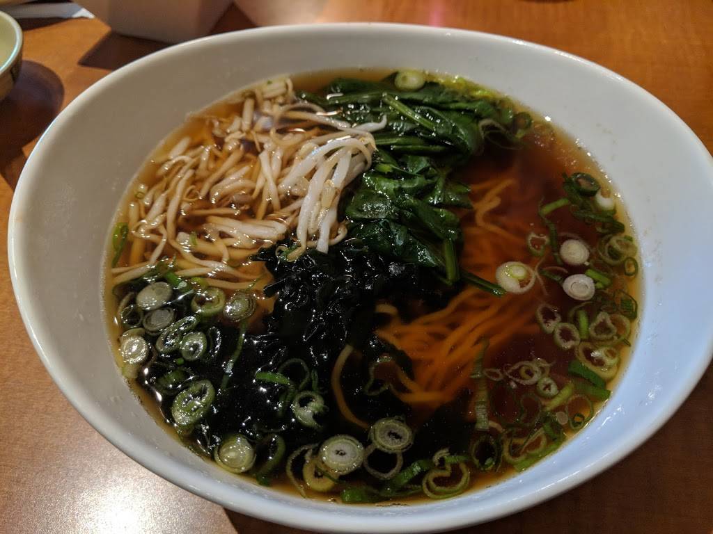 UMI SUSHI | restaurant | 3393 Plymouth Rd, Ann Arbor, MI 48105, USA | 7342220826 OR +1 734-222-0826