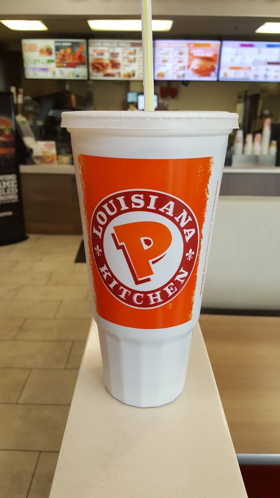 Popeyes Louisiana Kitchen | restaurant | 5101 Quebec St, Commerce City, CO 80022, USA | 3032860123 OR +1 303-286-0123