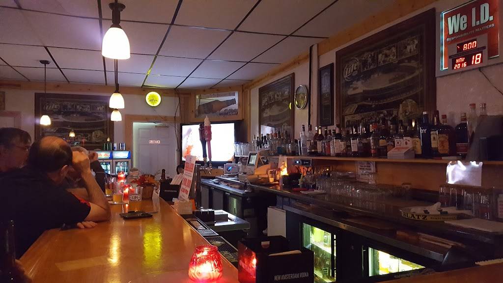 Pioneer Keg | restaurant | 122 S Milwaukee St # 7, Theresa, WI 53091, USA | 9204883333 OR +1 920-488-3333