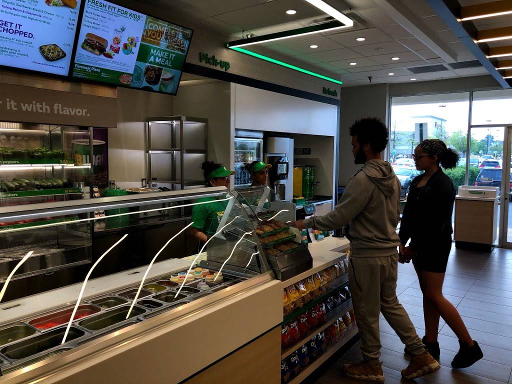 Subway | restaurant | 7600 Stream Walk Ln, Manassas, VA 20109, USA | 7033612599 OR +1 703-361-2599