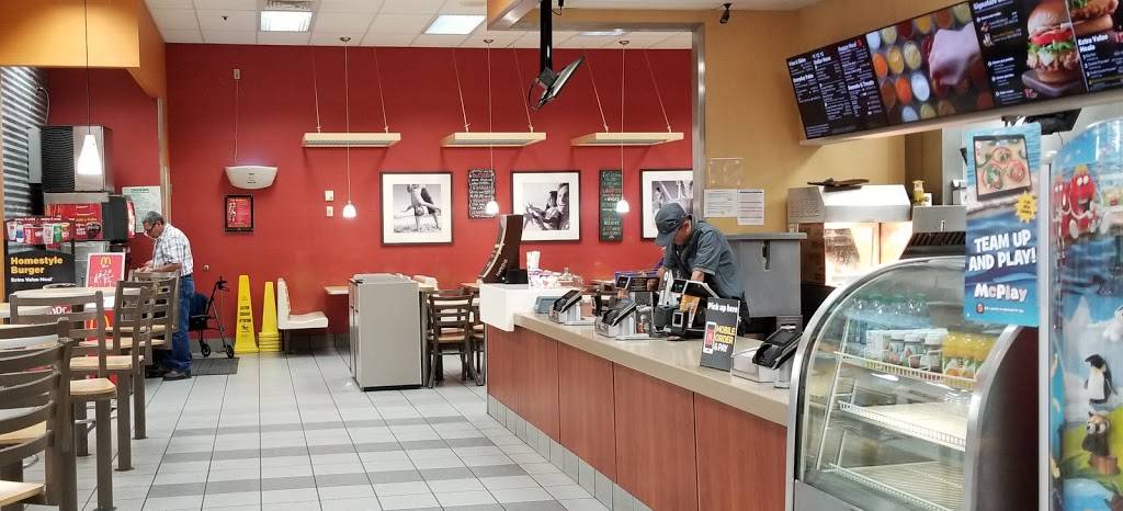 McDonalds | cafe | 1701 W, FM646, League City, TX 77573, USA | 2815348687 OR +1 281-534-8687