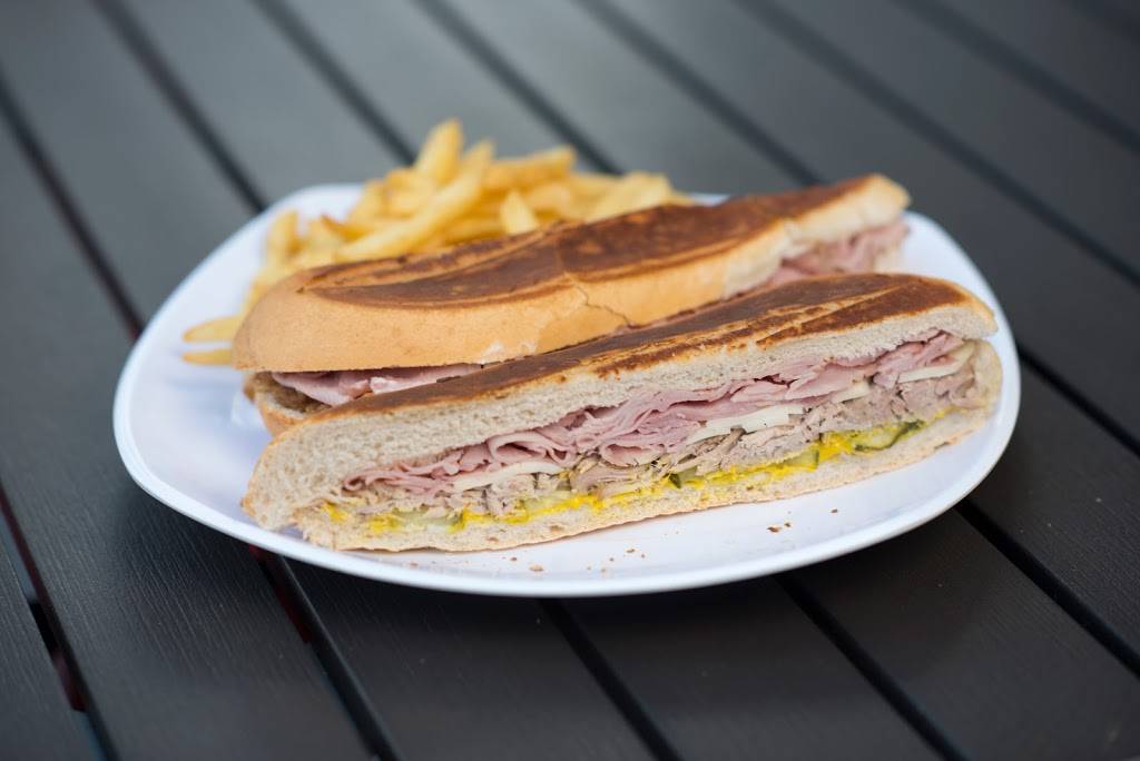 Zaza New Cuban Diner | restaurant | 237 Wheelhouse Ln, Lake Mary, FL 32746, USA | 4074940932 OR +1 407-494-0932