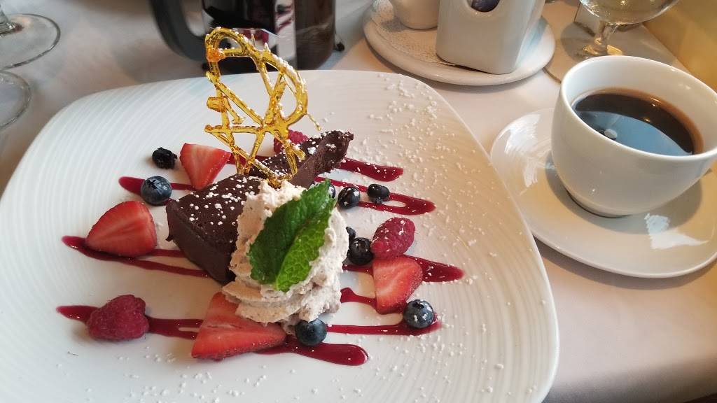 The Mad Hatter Restaurant | restaurant | 6467 Sanibel Captiva Rd, Sanibel, FL 33957, USA | 2394720033 OR +1 239-472-0033