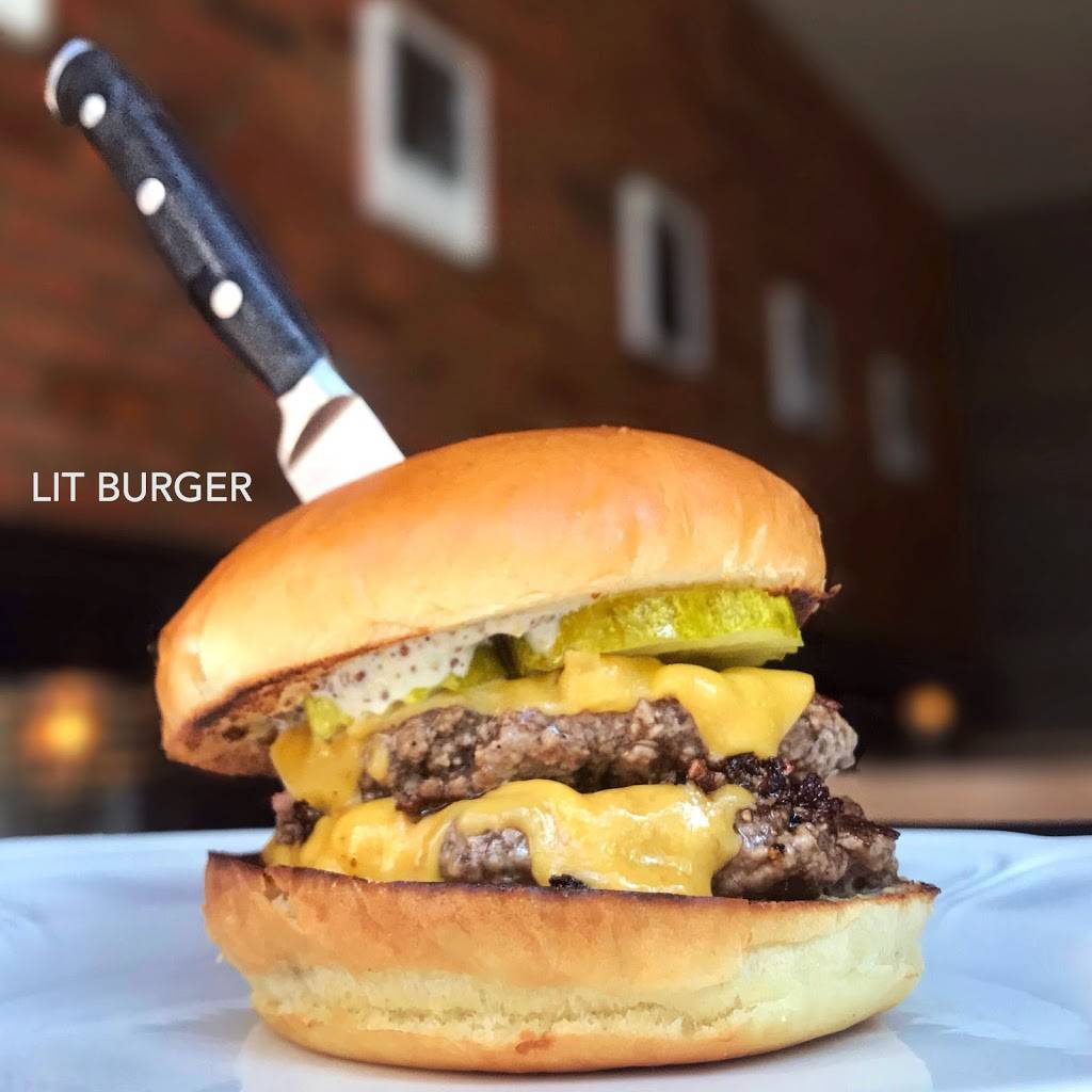 Literary Tavern | restaurant | 1031 Literary Rd, Cleveland, OH 44113, USA | 2168621916 OR +1 216-862-1916