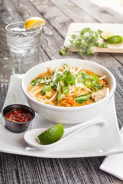 Mama Fus Asian House | restaurant | 11105 San Jose Blvd, Jacksonville, FL 32223, USA | 9042601727 OR +1 904-260-1727