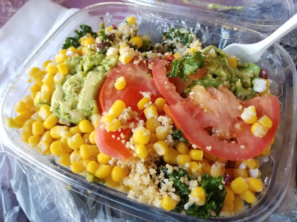 Tassilis Raw Reality Café | restaurant | 1059 Ralph David Abernathy Blvd, Atlanta, GA 30310, USA | 4043436126 OR +1 404-343-6126