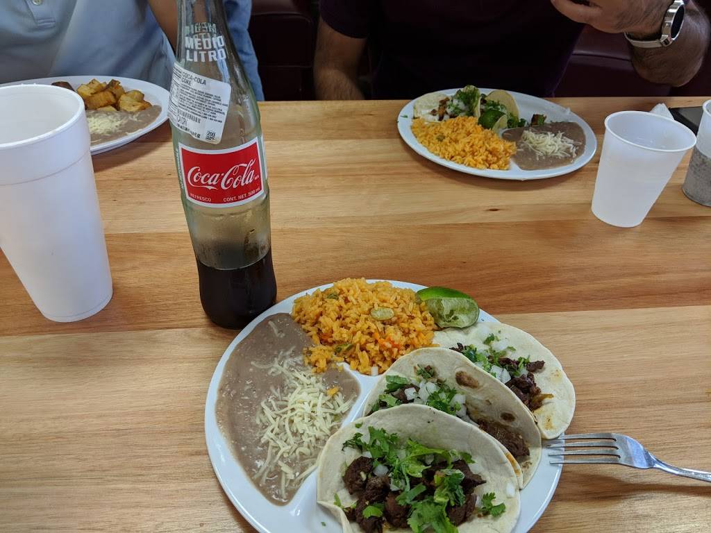 El Grande Burrito | restaurant | 801 S Greenville Ave #118, Allen, TX 75002, USA | 2143834789 OR +1 214-383-4789