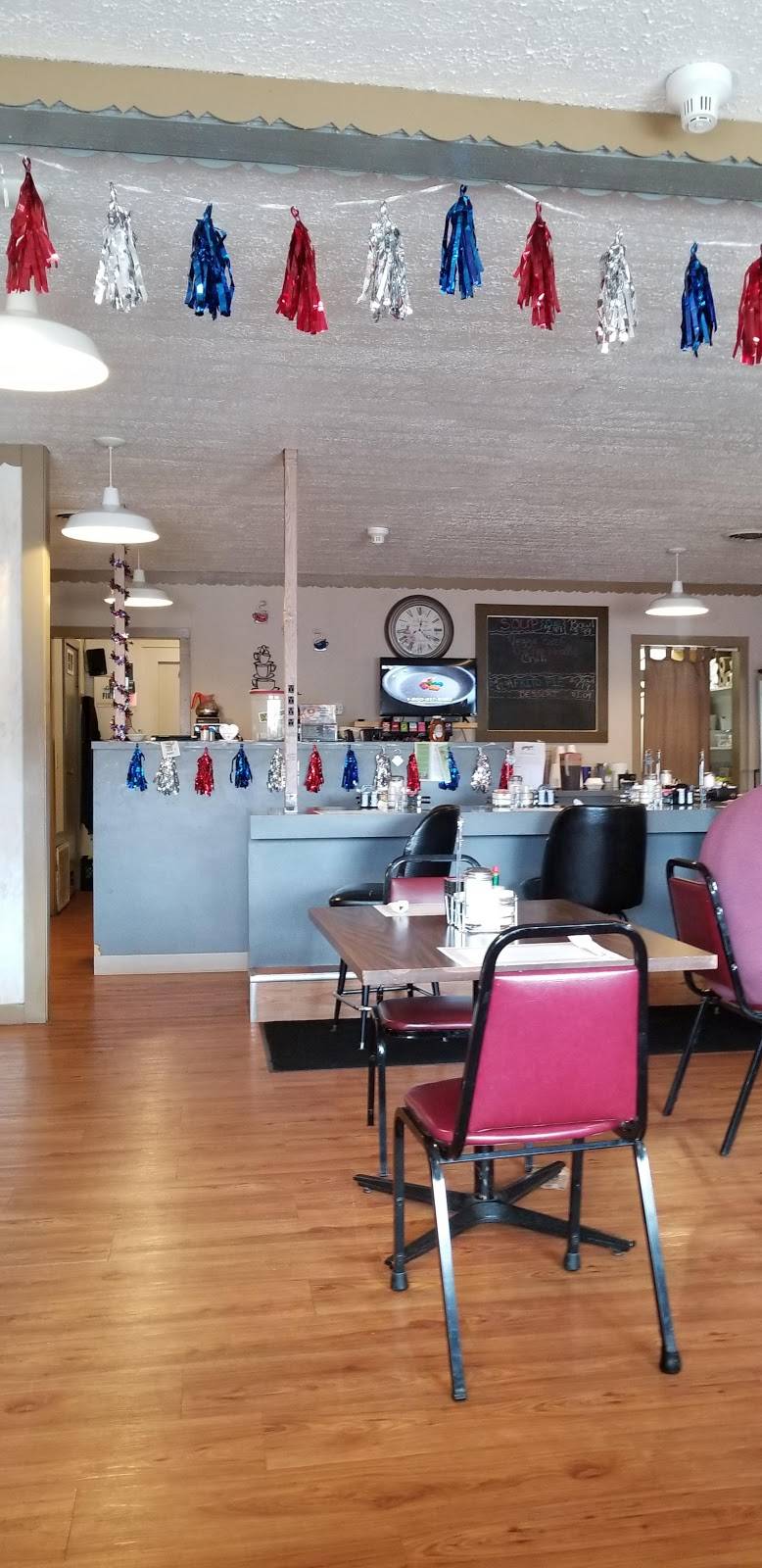 Towne Centre Cafe | restaurant | 323 Nassau St, East Canton, OH 44730, USA | 3309564519 OR +1 330-956-4519