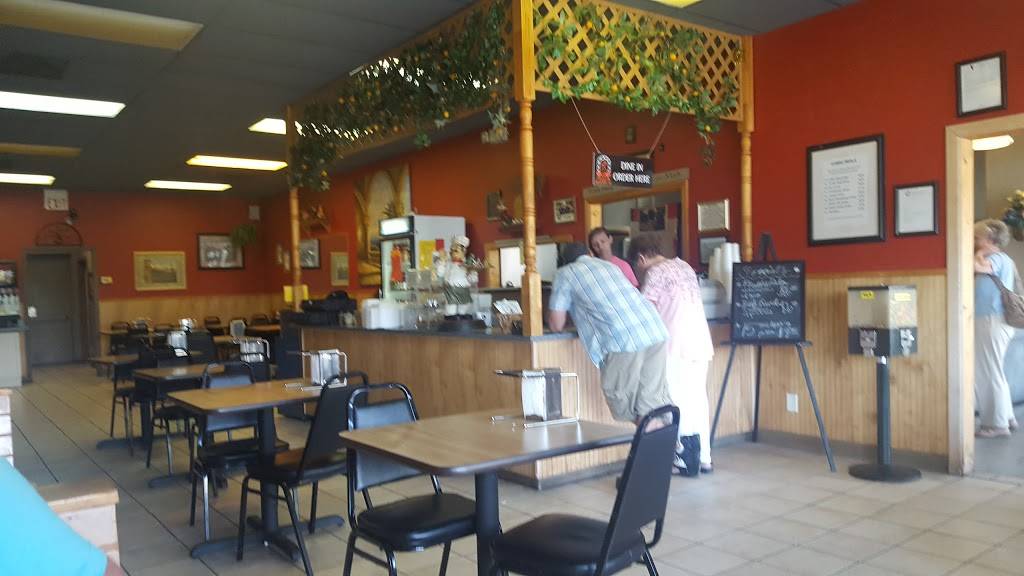 Ouzos Pizza | restaurant | 4124 Celanese Rd #156, Rock Hill, SC 29732, USA | 8033667800 OR +1 803-366-7800