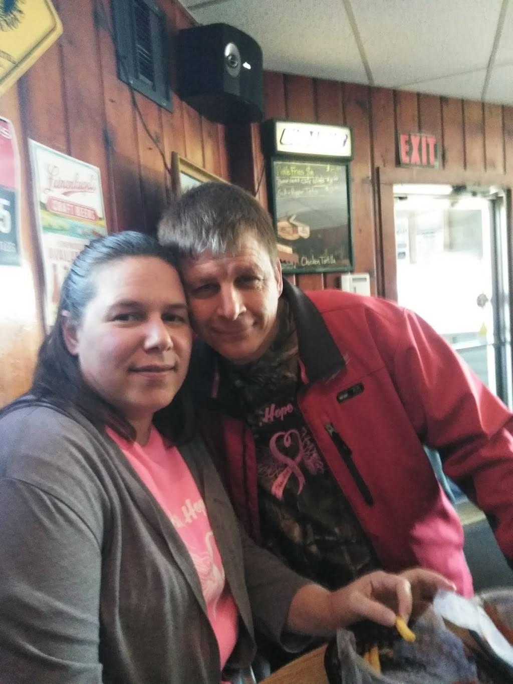 Mikes Bay Town Bar-Grill | restaurant | W6454 WI-35, Bay City, WI 54723, USA | 7155943888 OR +1 715-594-3888