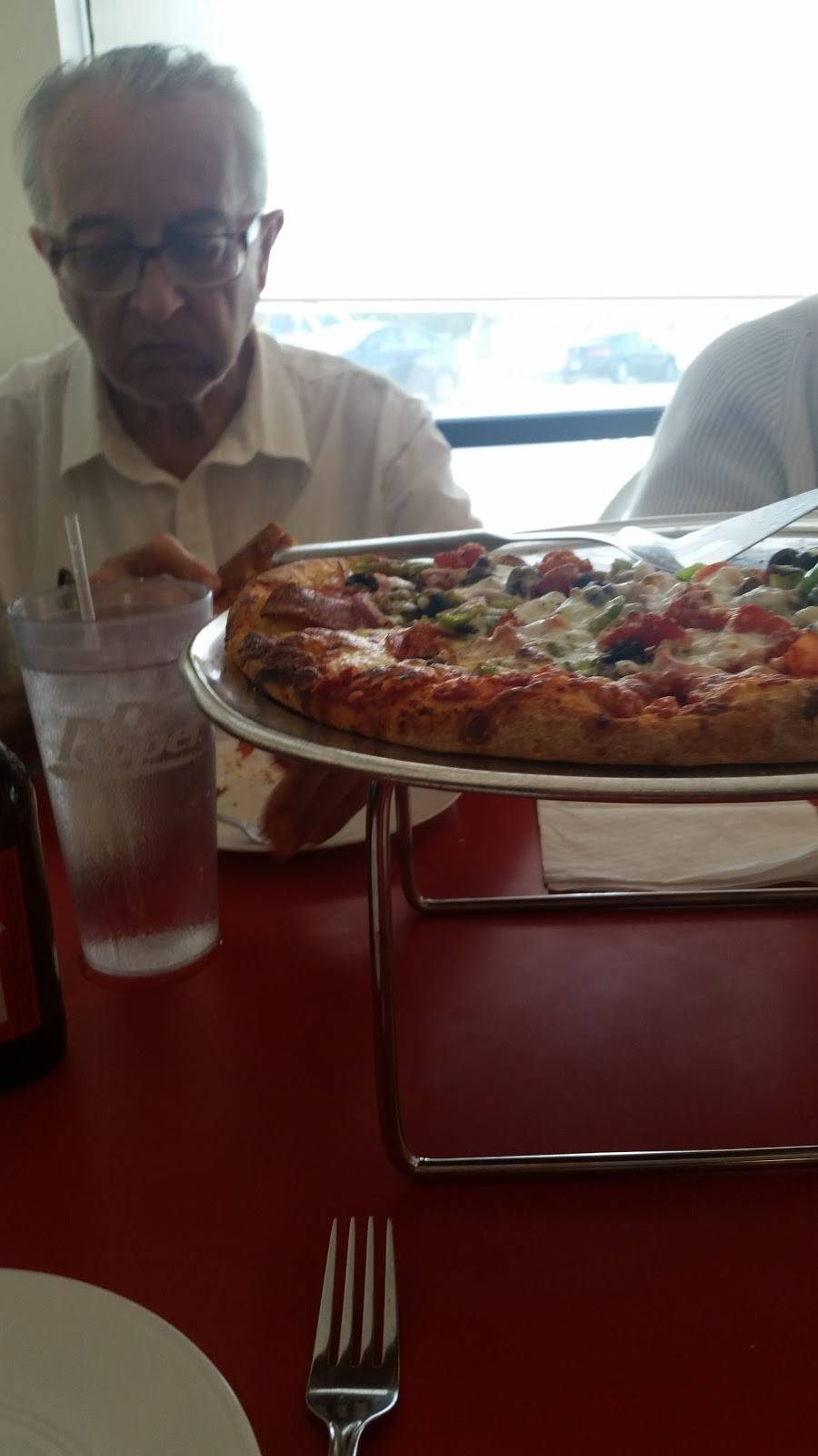 Pizza by the Chef | restaurant | 180 Mall Rd, Hollister, MO 65672, USA | 4172391415 OR +1 417-239-1415