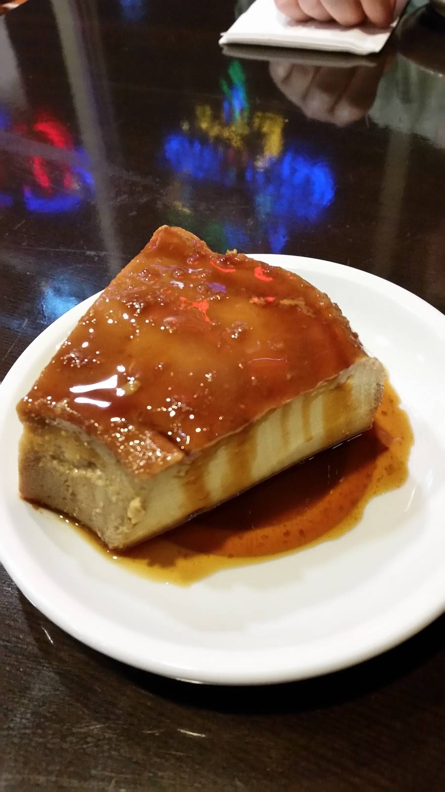 Los Gemelos Restaurant | restaurant | 244 W Gilman St, Madison, WI 53706, USA | 6084676999 OR +1 608-467-6999