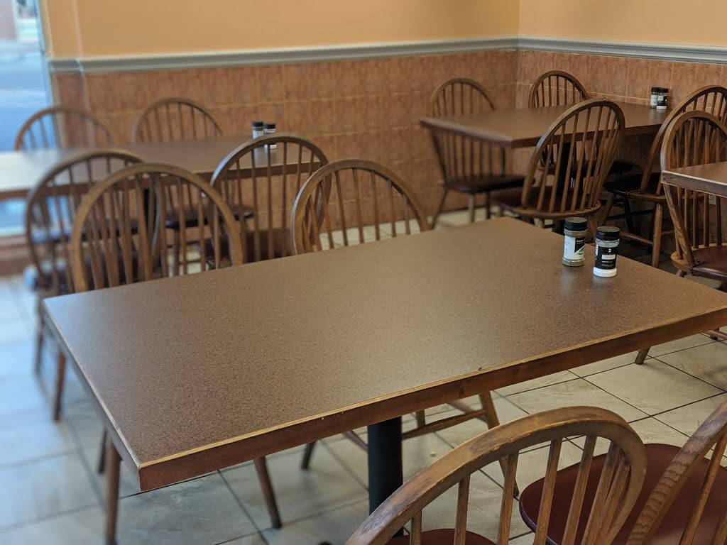 Champion Pizza - Joliette | restaurant | 203 Rue Saint-Charles-Borromée N, Joliette, QC J6E 4R6, Canada | 4507534000 OR +1 450-753-4000