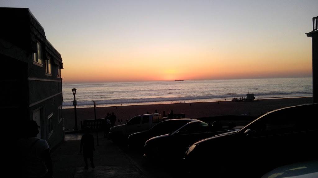 Bobo Chinese Deli | restaurant | 2114 Highland Ave, Manhattan Beach, CA 90266, USA | 3105463859 OR +1 310-546-3859