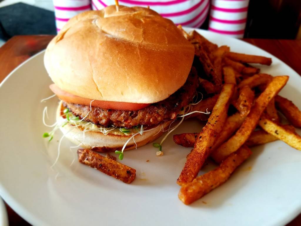 Nadeens Hermitage Haven | restaurant | 3410 Lebanon Pike, Hermitage, TN 37076, USA | 6158731184 OR +1 615-873-1184