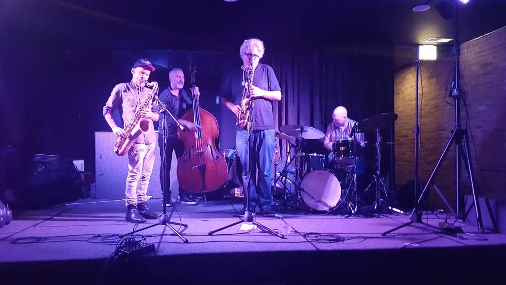 Bourbon on Division | restaurant | 2050 W Division St, Chicago, IL 60622, USA | 7737965879 OR +1 773-796-5879