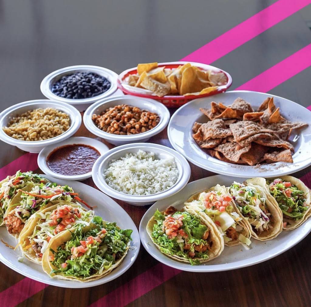 Wahoos Fish Tacos | restaurant | 424 S Lamar Blvd, Austin, TX 78704, USA | 5129886826 OR +1 512-988-6826