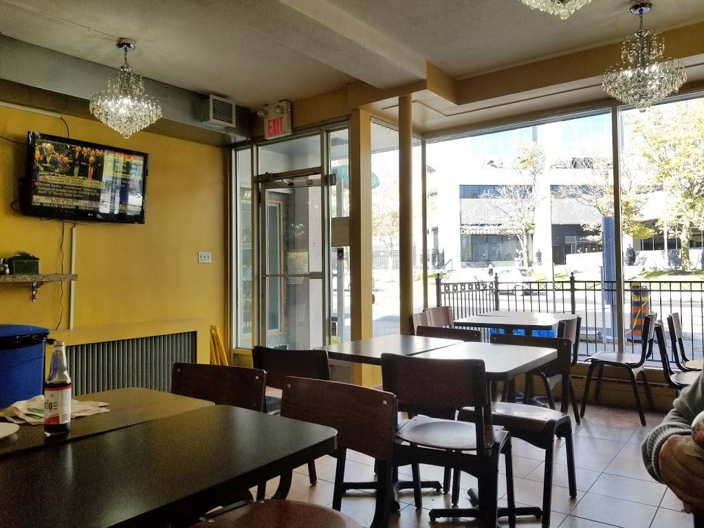 Pizzaiolo Gourmet Pizza | restaurant | 3339 Bloor St W, Etobicoke, ON M8X 1E9, Canada | 4162340404 OR +1 416-234-0404