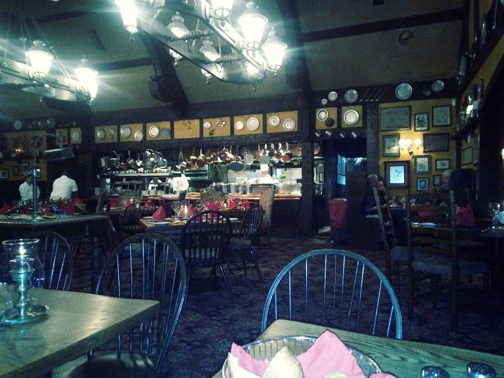 Gullivers | restaurant | 18482 MacArthur Blvd, Irvine, CA 92612, USA | 9497338695 OR +1 949-733-8695