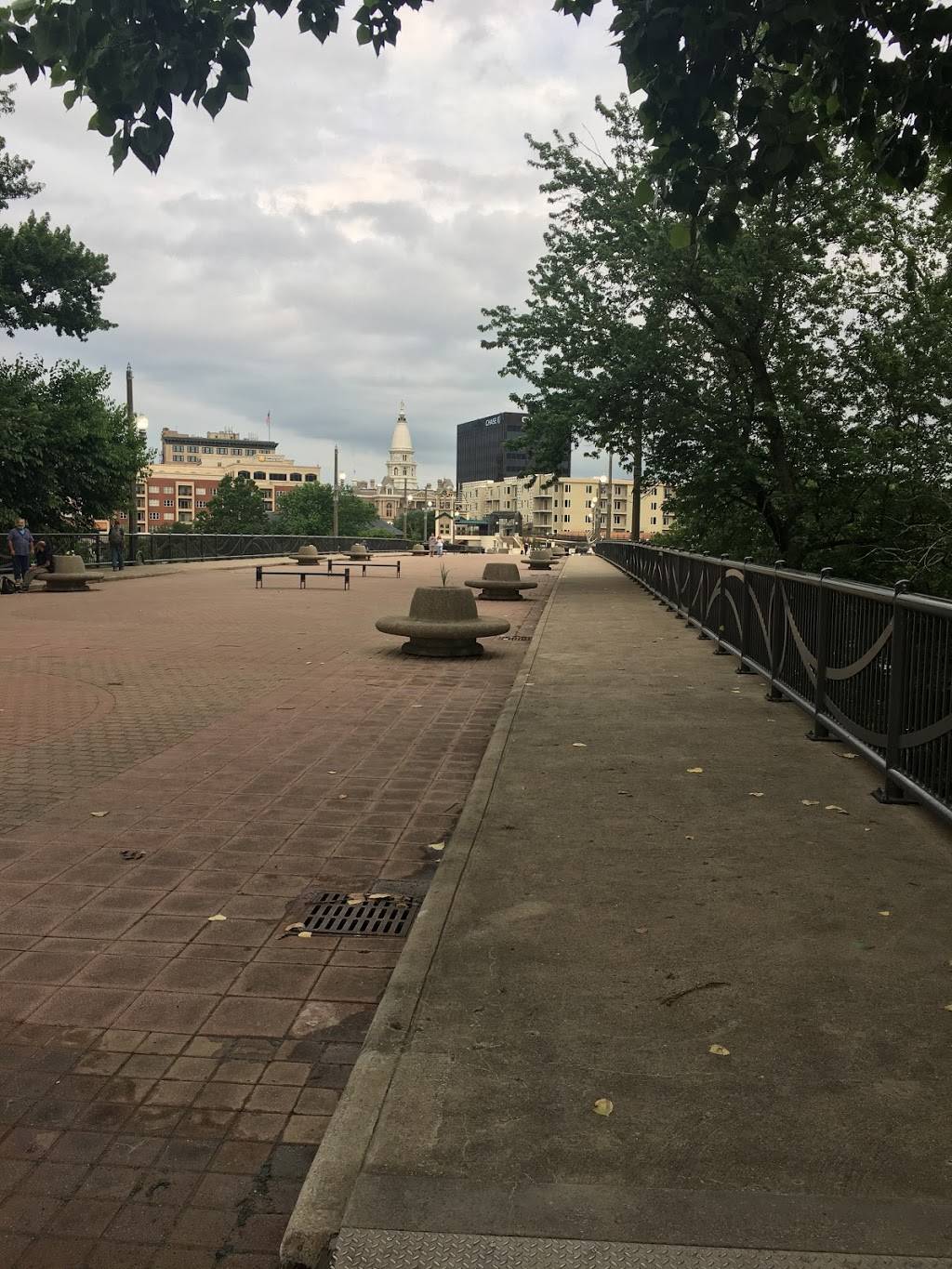 Hilton w Lafayette In | restaurant | 356 E State St, West Lafayette, IN 47906, USA | 7657432100 OR +1 765-743-2100