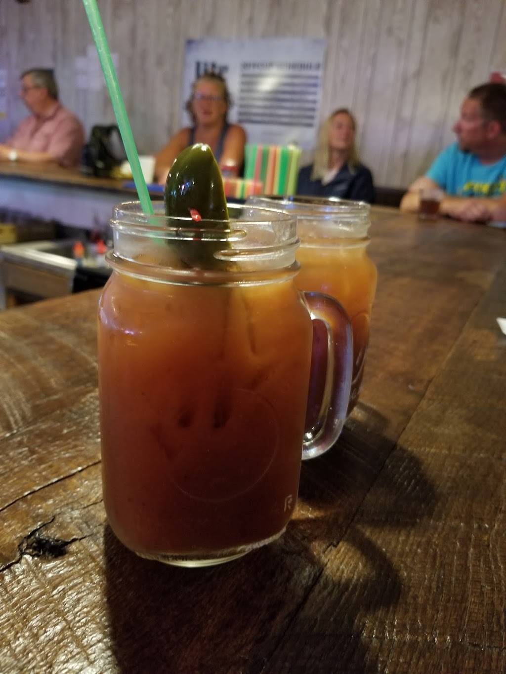 Spillway Supper Club | restaurant | 112 3rd St, Harpers Ferry, IA 52146, USA | 5635862181 OR +1 563-586-2181