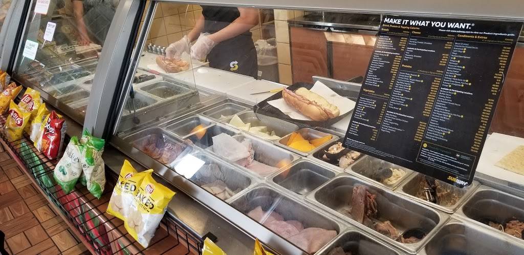 Subway | restaurant | 10453 WI-27, Hayward, WI 54843, USA | 7156344003 OR +1 715-634-4003