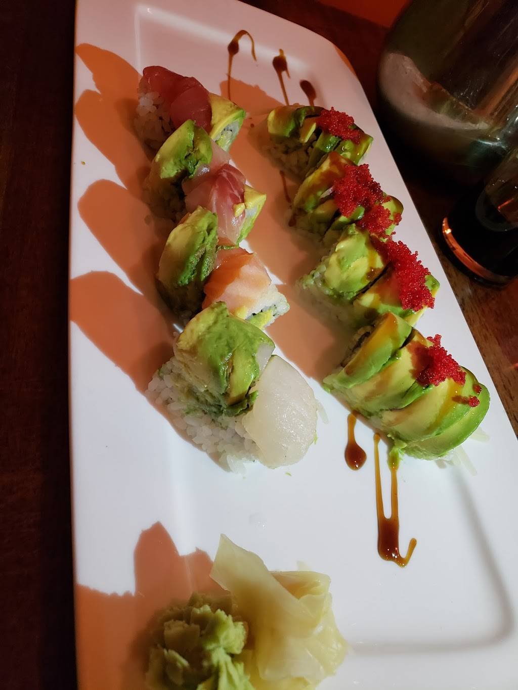 Aki Sushi | restaurant | 1531 York Ave, New York, NY 10028, USA | 2126288885 OR +1 212-628-8885