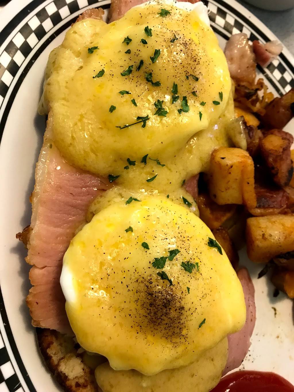 Comets Diner | restaurant | 22 Westford Rd, Tyngsborough, MA 01879, USA | 9786494646 OR +1 978-649-4646