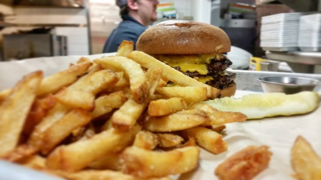 Rebel Republic Social House Redondo | restaurant | 5504, 1710 S Catalina Ave, Redondo Beach, CA 90277, USA | 4243522600 OR +1 424-352-2600