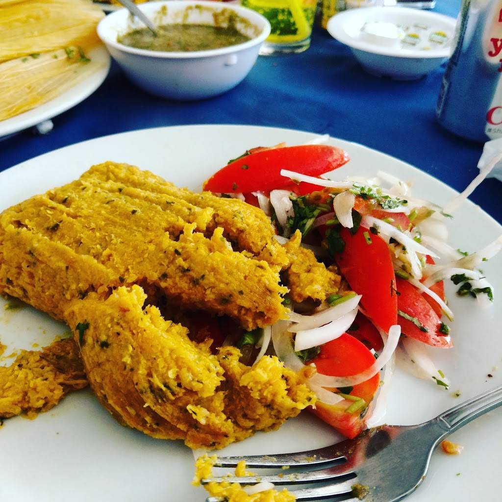 Rincón Chileno | restaurant | 4354 Melrose Ave, Los Angeles, CA 90029, USA | 3236666075 OR +1 323-666-6075