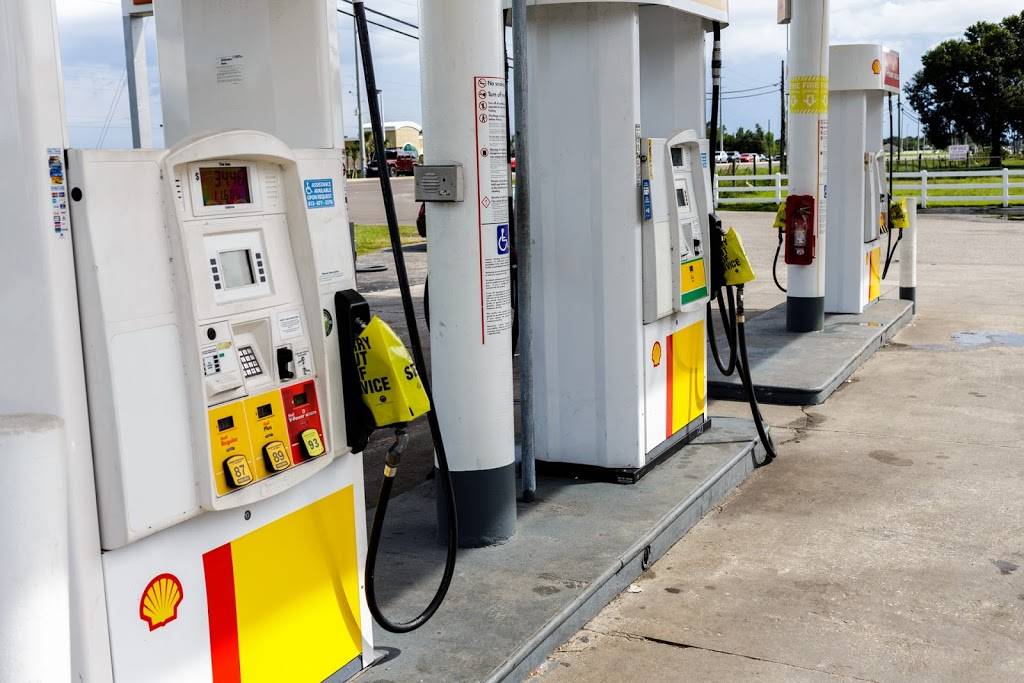 Circle K | meal takeaway | 11401 US-301, Riverview, FL 33569, USA | 8136773278 OR +1 813-677-3278