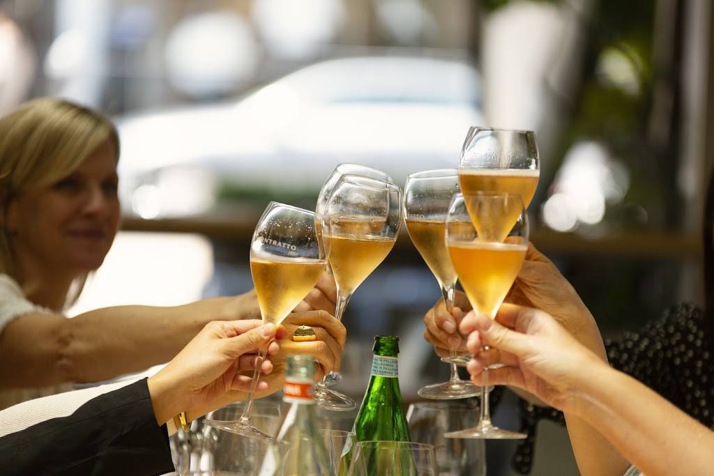 Pizzeria il Fico | meal delivery | 310 S Robertson Blvd, Los Angeles, CA 90048, USA | 3102713426 OR +1 310-271-3426