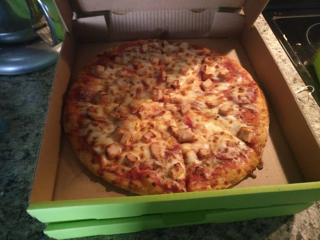 Davenport Pizza | restaurant | 615 Davenport Rd, Waterloo, ON N2V 2G2, Canada | 5197254404 OR +1 519-725-4404