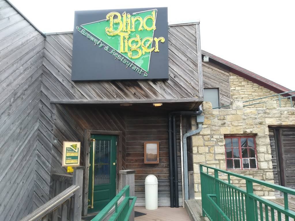 Blind Tiger Brewery & Restaurant | restaurant | 417 SW 37th St, Topeka, KS 66611, USA | 7852672739 OR +1 785-267-2739