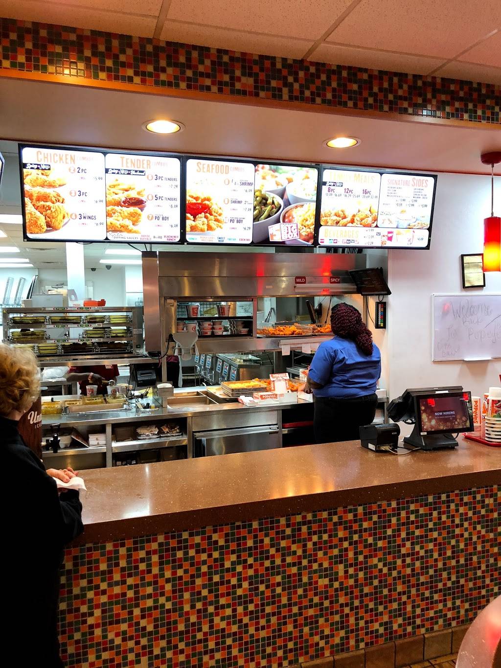 Popeyes Louisiana Kitchen | restaurant | 6085 Stage Rd, Bartlett, TN 38134, USA | 9013723976 OR +1 901-372-3976