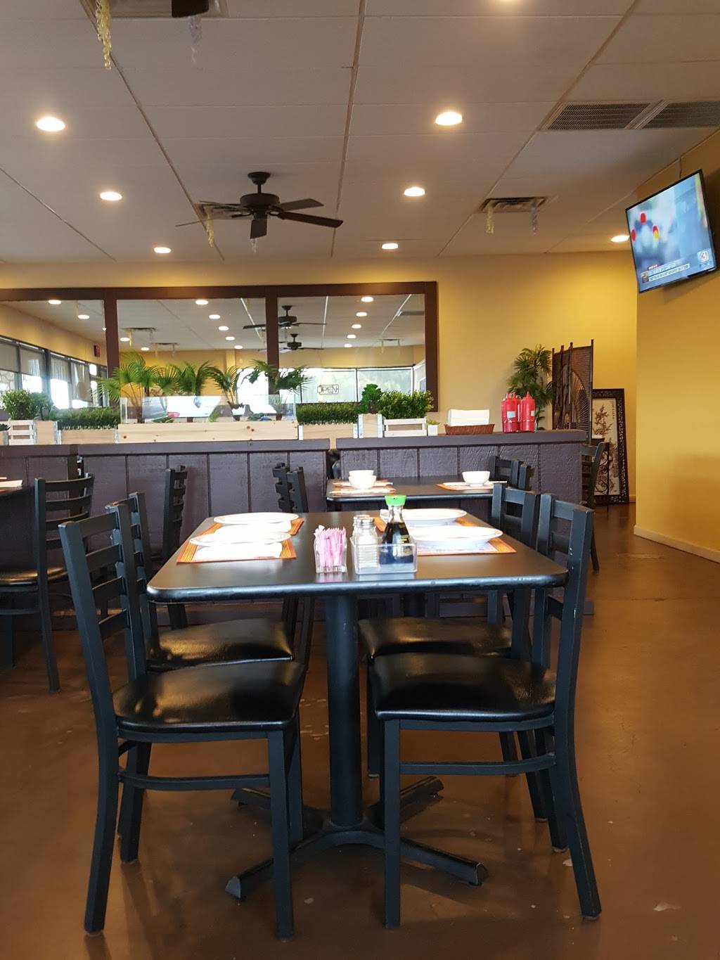 Green Tea Bistro | restaurant | 5-6, 1309 W Guadalupe Rd, Mesa, AZ 85202, USA | 4808311319 OR +1 480-831-1319