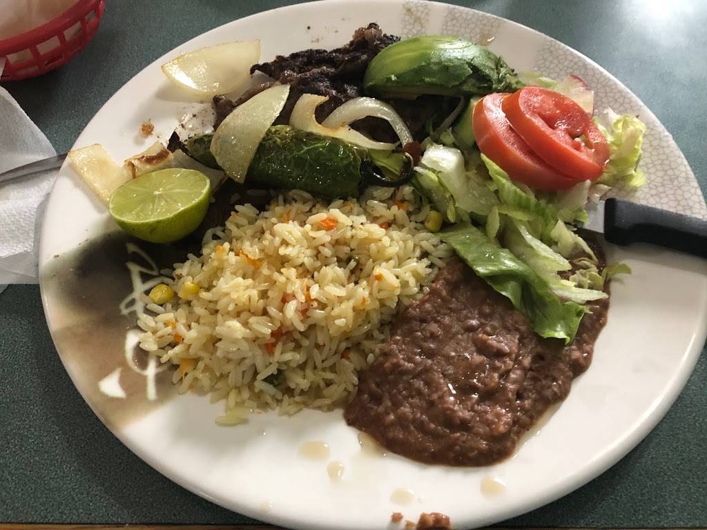 El Chalate Restaurant | restaurant | 8119 E Colfax Ave, Denver, CO 80220, USA | 3033330818 OR +1 303-333-0818