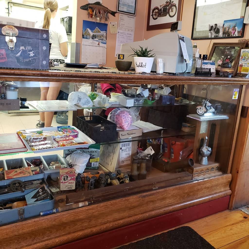 Constance Lake Lodge | restaurant | 175 Constance Lake Rd, Kanata, ON K2K 1X7, Canada | 6138322097 OR +1 613-832-2097