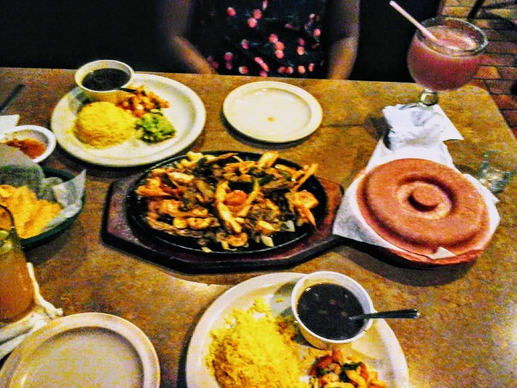 Cilantro’s Mexican Grill | restaurant | 10 Cypress Creek Pkwy, Houston, TX 77090, USA | 2815800082 OR +1 281-580-0082