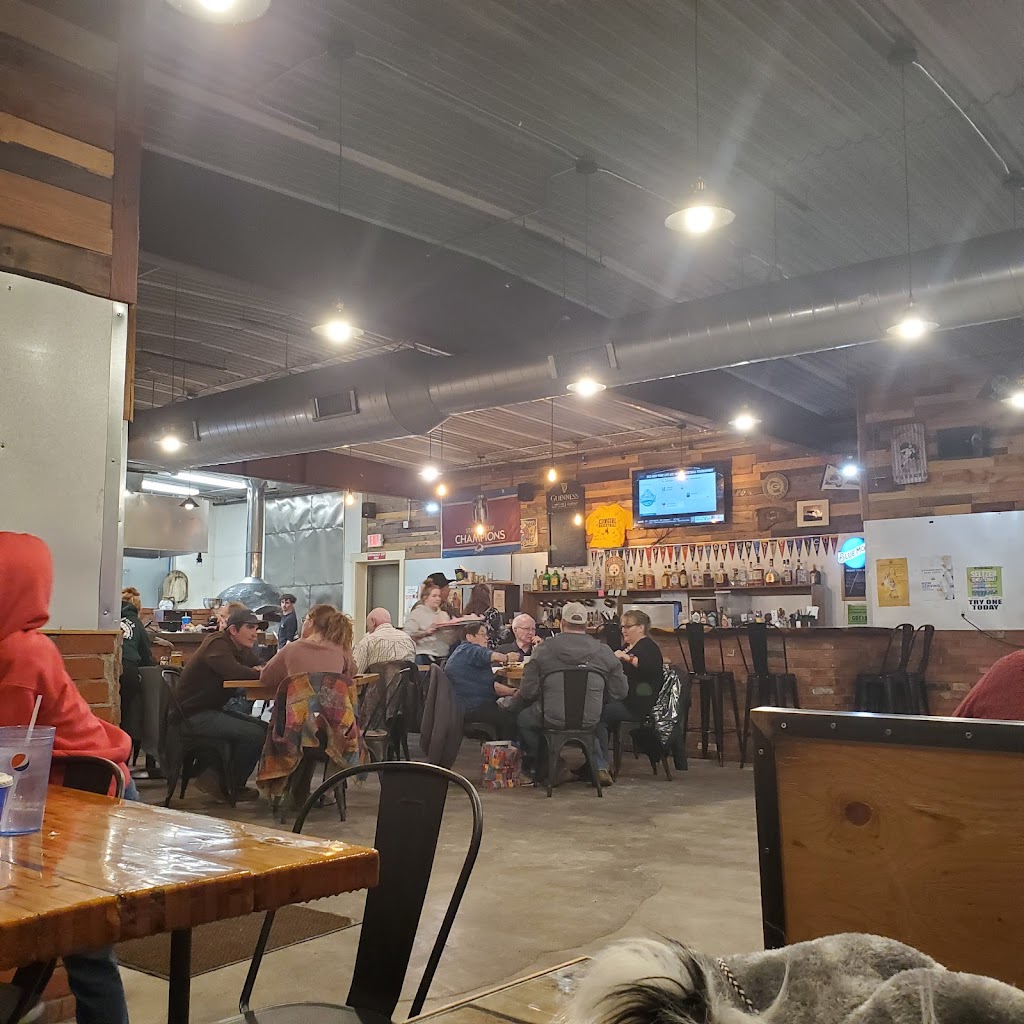 Stogie Joes | restaurant | 800 N 10th St, Worland, WY 82401, USA | 3073886233 OR +1 307-388-6233