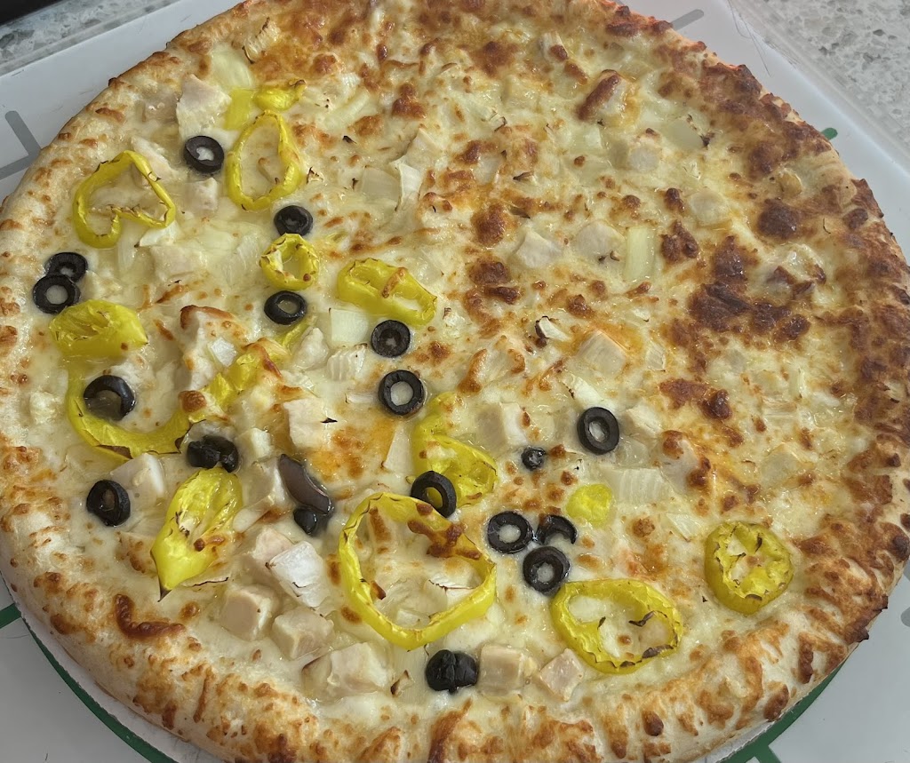 Hunt Brothers Pizza inside Madison Quickstop | meal takeaway | 6004 Madison Rd, Cincinnati, OH 45227, USA | 5133767726 OR +1 513-376-7726