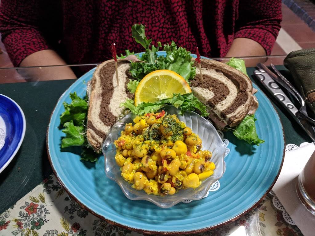 Cellos Lunch House | restaurant | 1120 S Myrtle Ave, Clearwater, FL 33756, USA | 7277545332 OR +1 727-754-5332