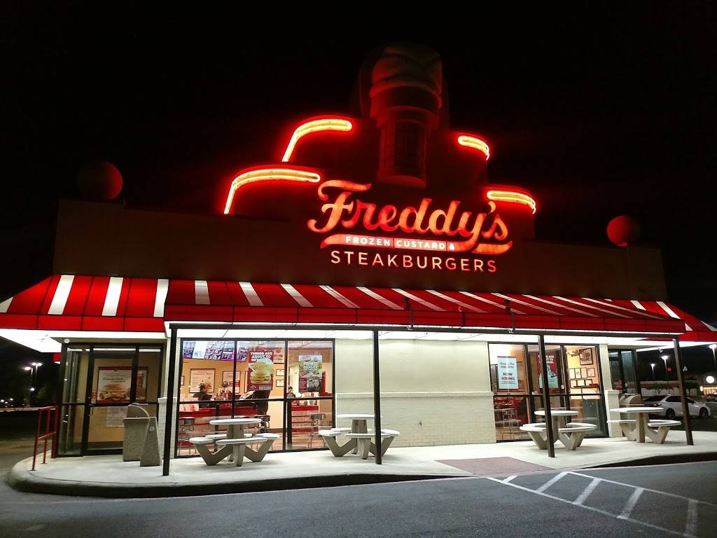 Freddys Frozen Custard & Steakburgers | restaurant | 7707 Interstate 35 Access Rd, San Antonio, TX 78224, USA | 2109219000 OR +1 210-921-9000