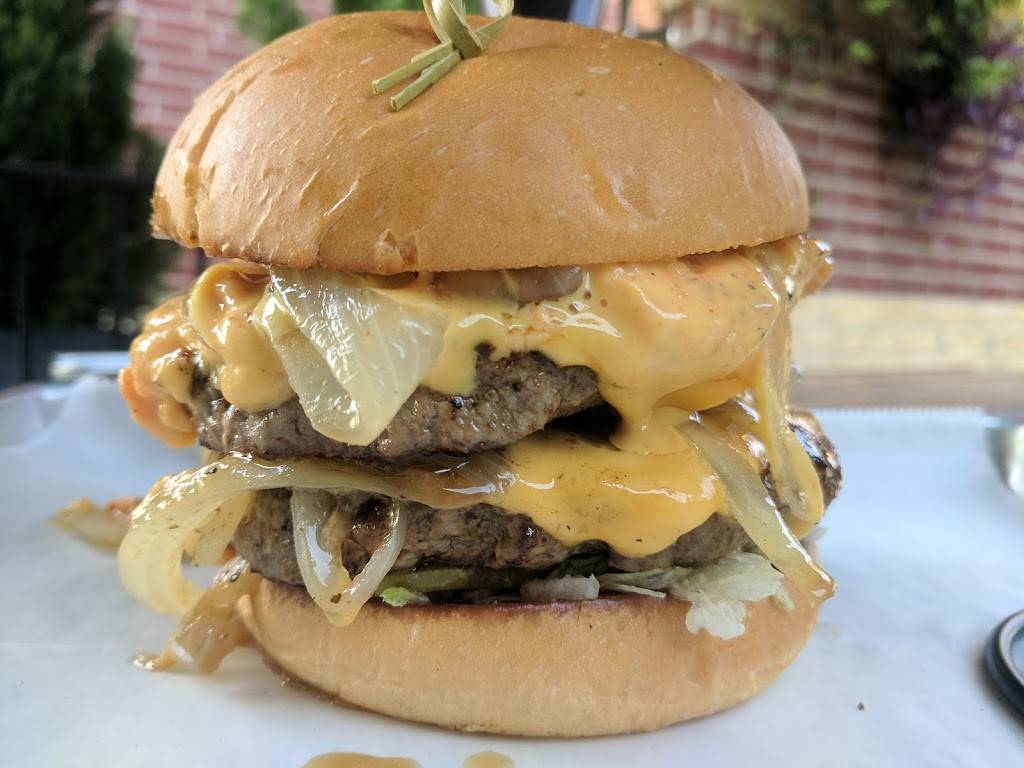 T J Reeds Better Burgers and Shakes | restaurant | 614 Farm to Market 517 Rd W, Dickinson, TX 77539, USA | 8327381140 OR +1 832-738-1140