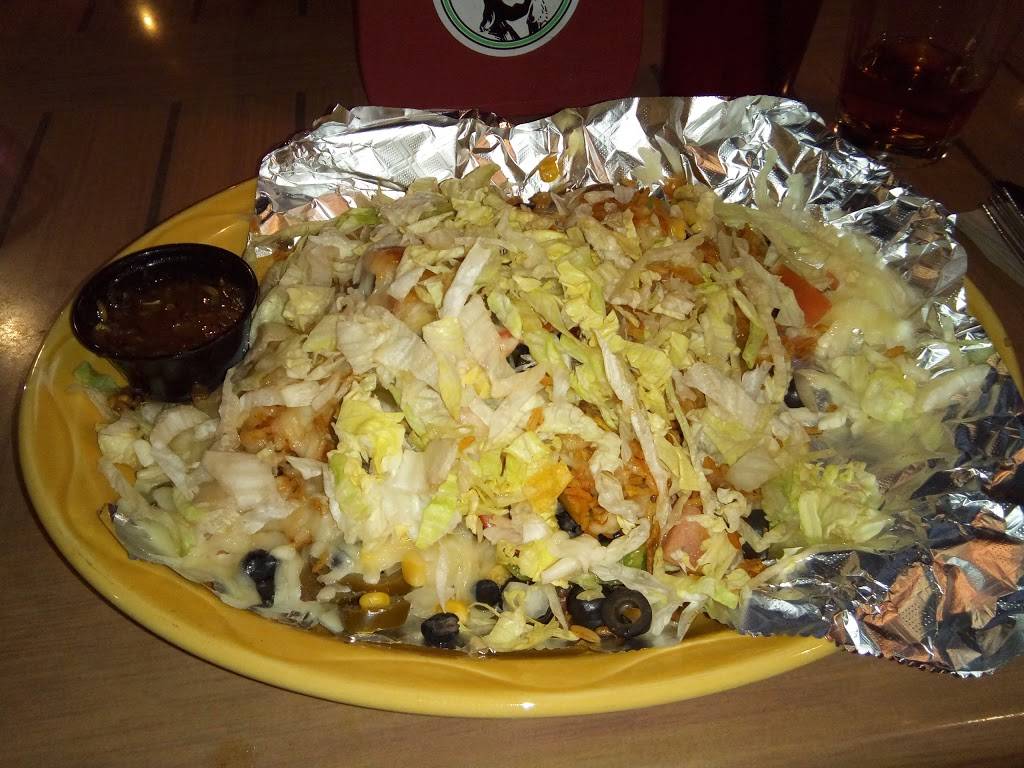 Tin Roof Cantina | restaurant | 2591 Briarcliff Rd NE, Atlanta, GA 30329, USA | 4043294700 OR +1 404-329-4700