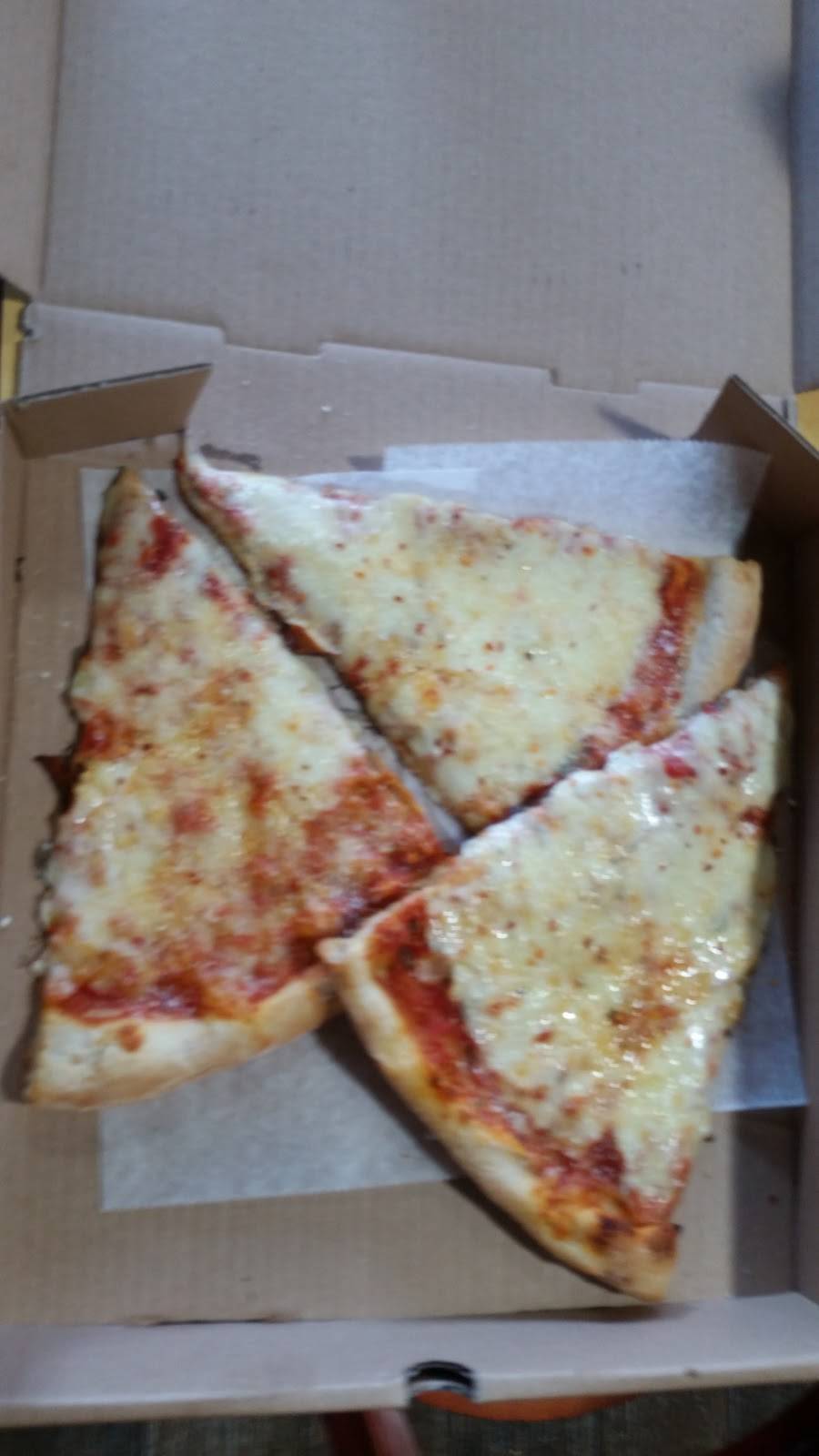 Abeetza Pizza | restaurant | 82 Glen Cove Rd, Greenvale, NY 11548, USA | 5164843123 OR +1 516-484-3123