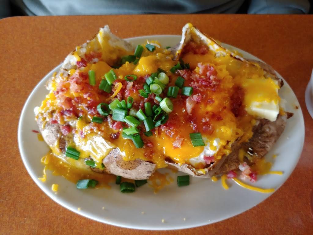 Jasons Deli | restaurant | 2120 Cumberland Ave, Knoxville, TN 37916, USA | 8652475222 OR +1 865-247-5222